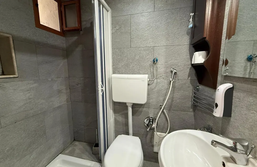 Scotti House-1